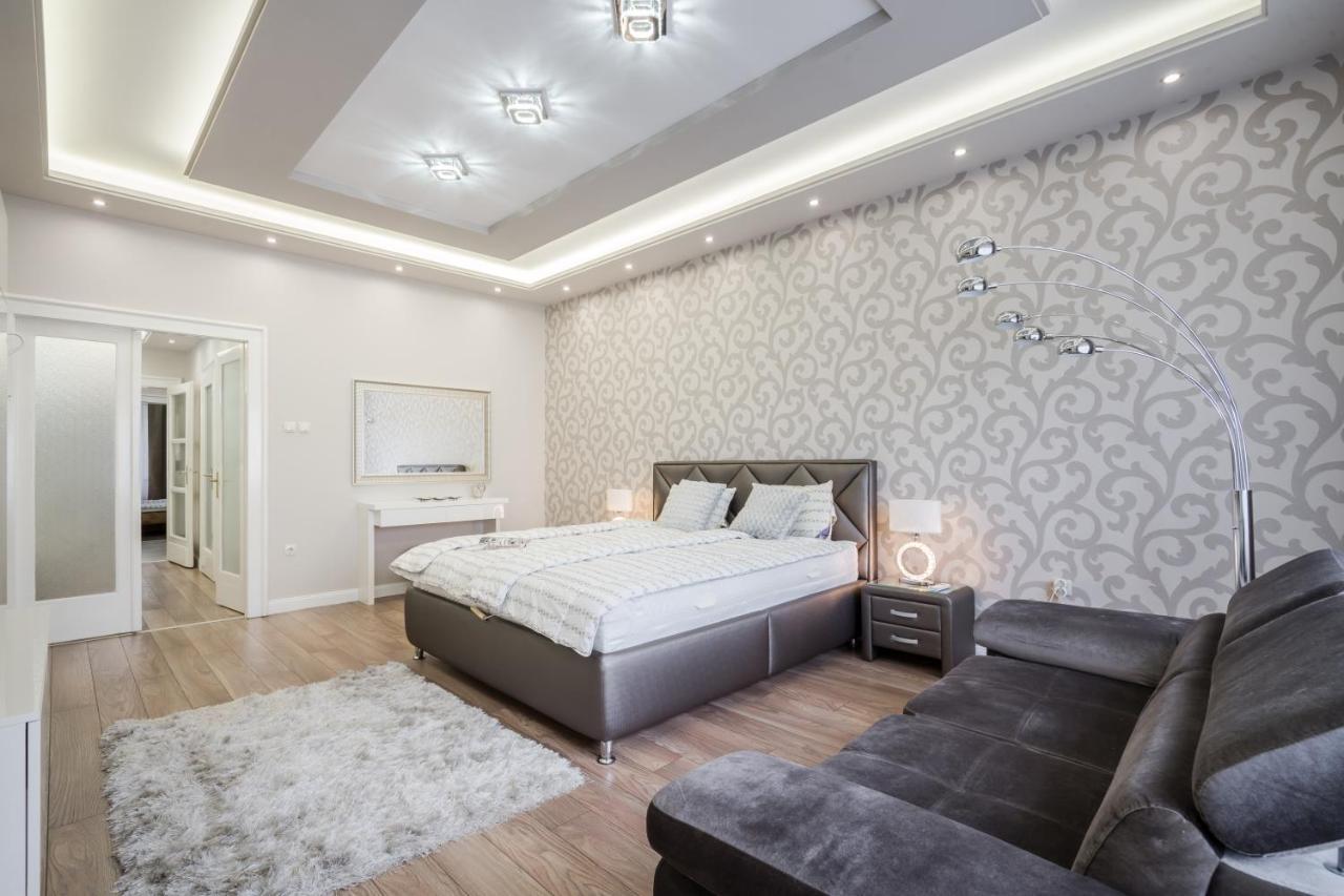 Bpr Ethereal Panoramic Suite With A/C & Balcony Budapeste Exterior foto