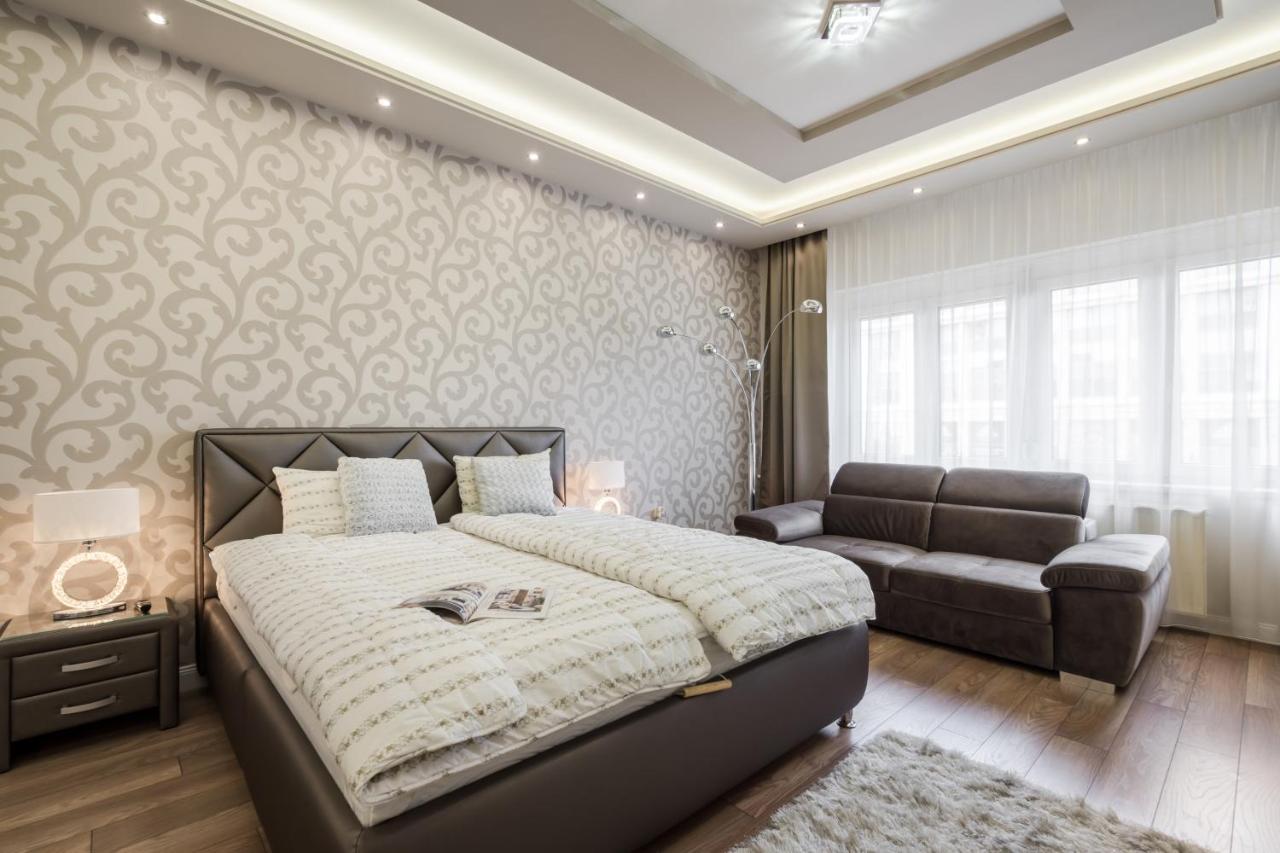 Bpr Ethereal Panoramic Suite With A/C & Balcony Budapeste Exterior foto