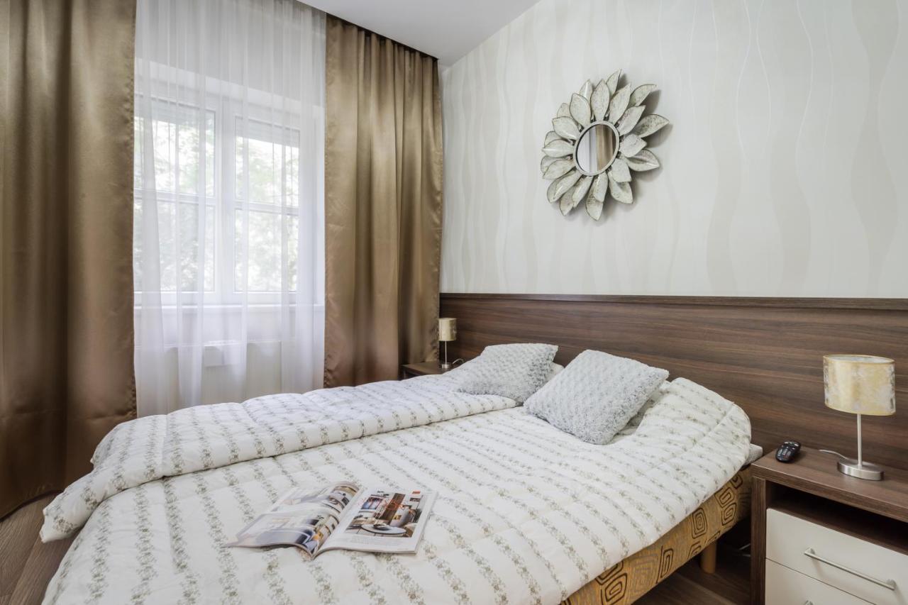 Bpr Ethereal Panoramic Suite With A/C & Balcony Budapeste Exterior foto