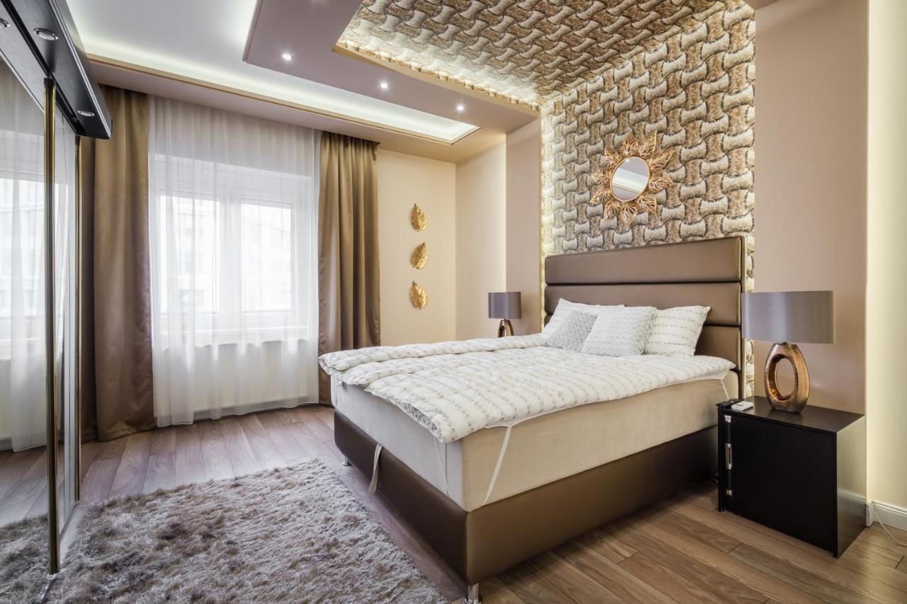 Bpr Ethereal Panoramic Suite With A/C & Balcony Budapeste Exterior foto