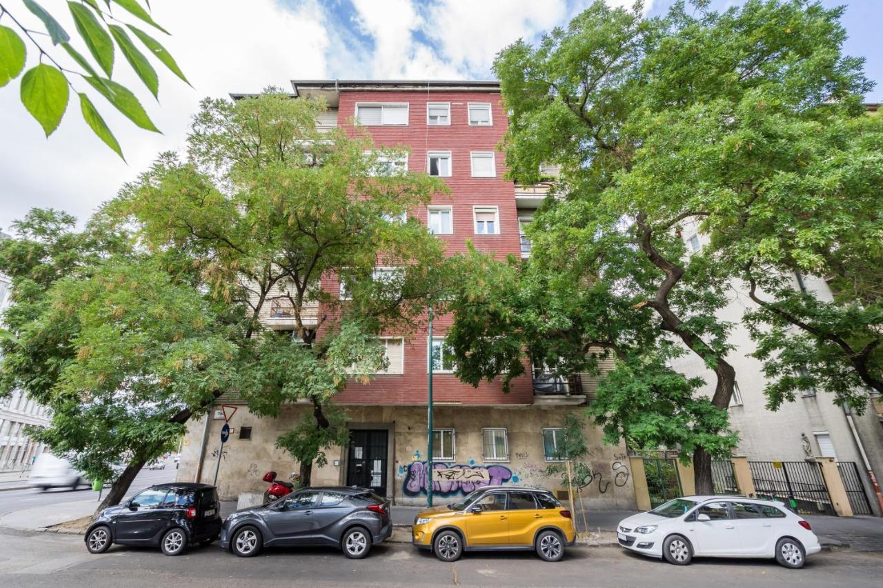Bpr Ethereal Panoramic Suite With A/C & Balcony Budapeste Exterior foto